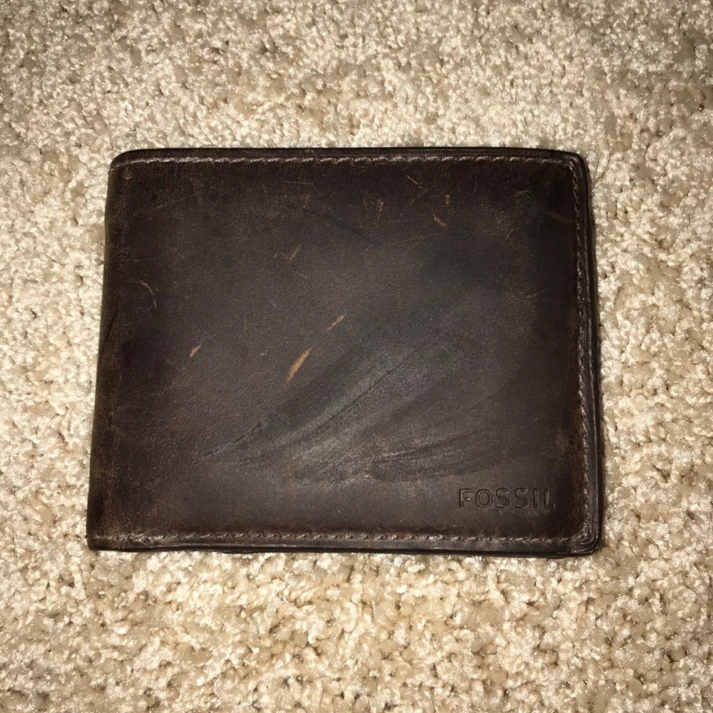 Fossil Wallet NWOT